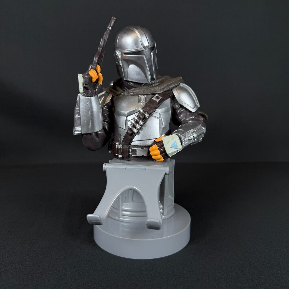 Mandalorian Gaming Cable Guys Original Phone & Controller Holder Character Stand